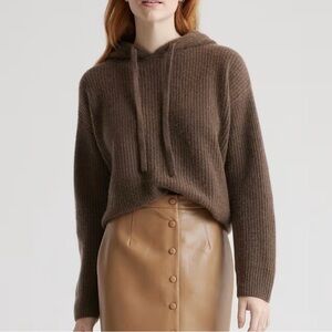 Quince Cashmere Pullover Sweater